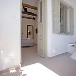 Katrin * Mykonos Town